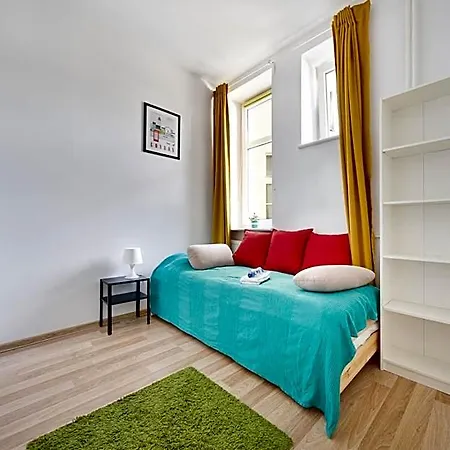 Kurhaus Hostel *